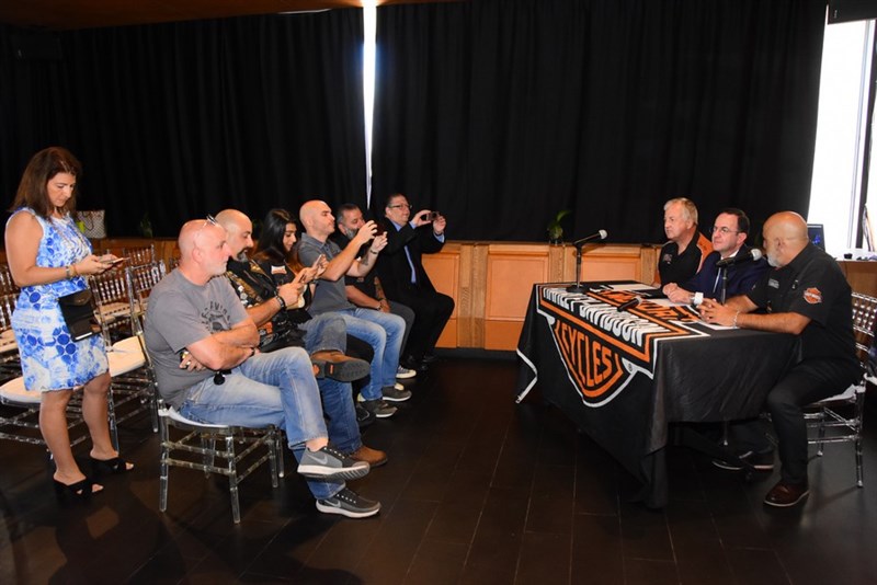 Harley Davidson Press Conference at The Smallville hotel 